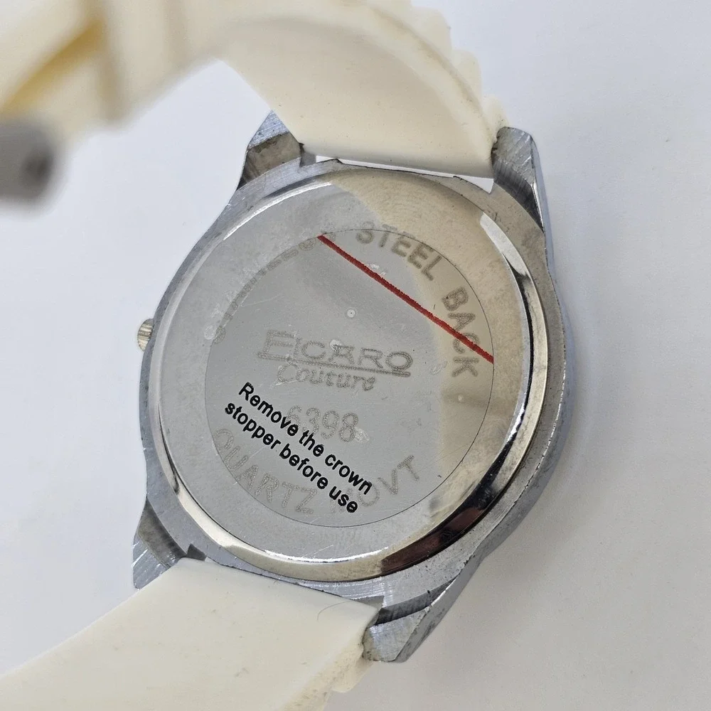 Women's Analog Heart Watch 42MM White Dial White Plastic Bands NEW Battery